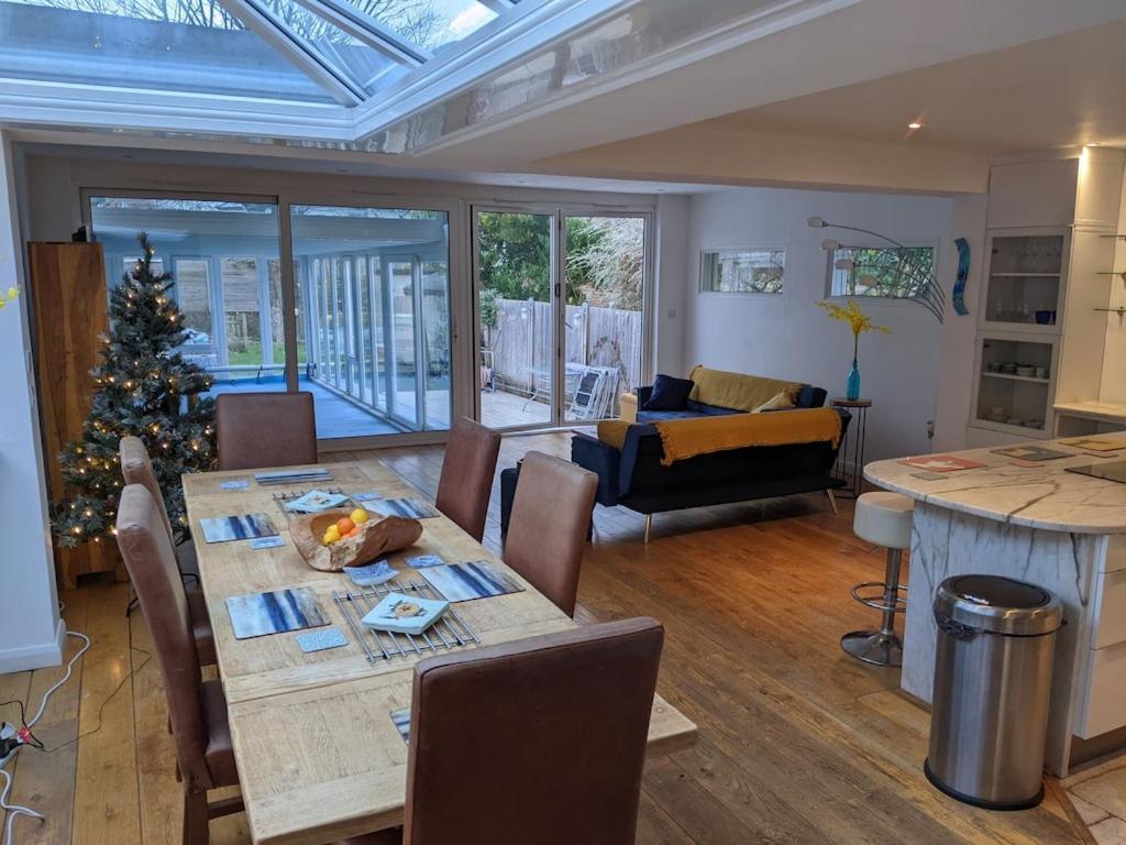 River House With Heated Pool June To Sep & Garden Twickenham Exterior foto